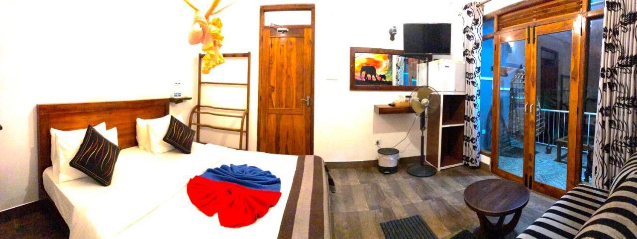 Hotel Ella Hide View Extérieur photo